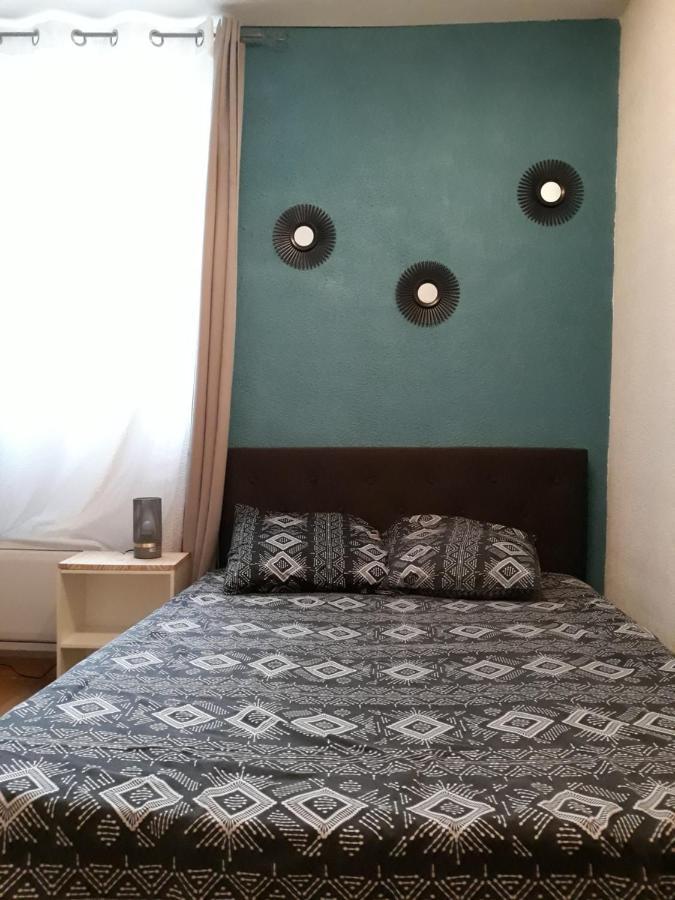 5 Minutes Des Arenes, Parking Gratuit, 6 Couchages Nîmes Eksteriør bilde